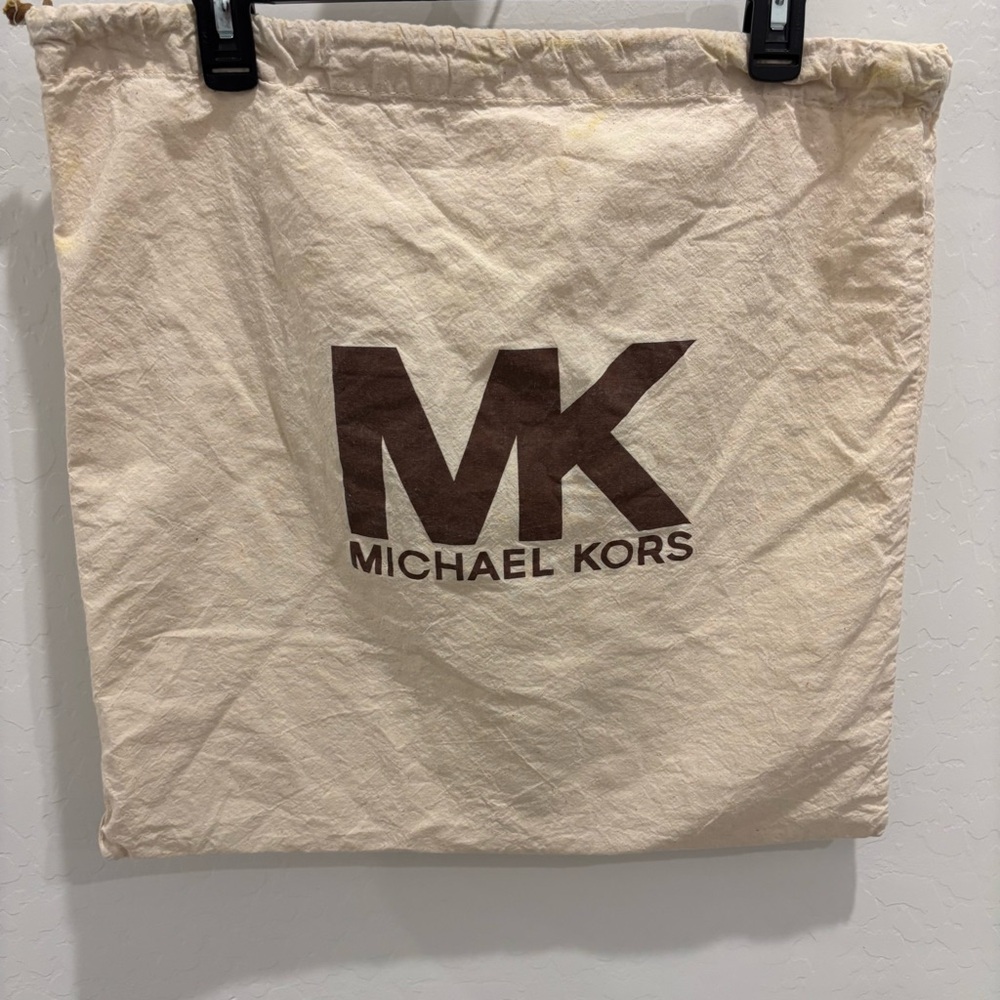 Michael Kors drawstring dustbag